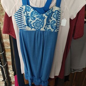 Lululemon Athletica Blue and White Tank Top